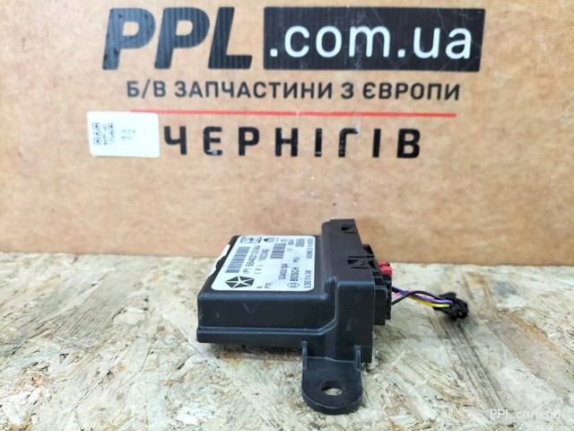 CHRYSLER 68403131AA в наличии Чернигов