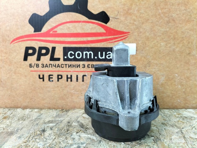 6860471 BMW Левая подушка двигателя купить в Запорожье