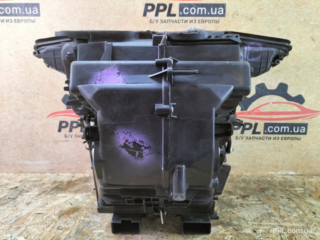 687960001R RENAULT купить в Ирпень