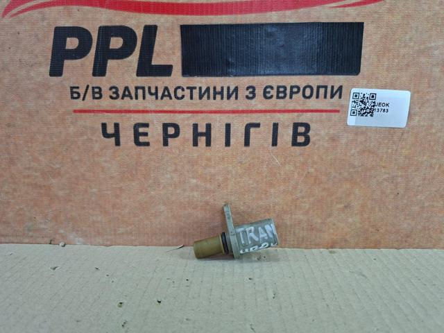 Датчик оборотов распредвала 6C1112K073AC FORD