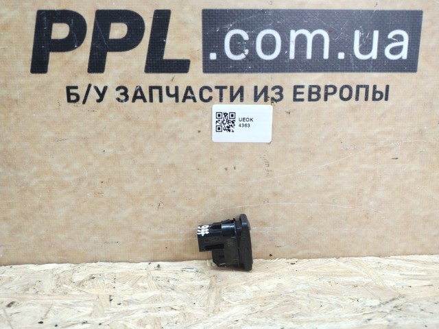 FORD 6M2T14529AD Кнопка включения мотора стеклоподъемника передняя правая в наличии Ирпень
