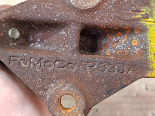FORD 6S613K305AA Опора подвесного подшипника передней полуоси в наличии Украина