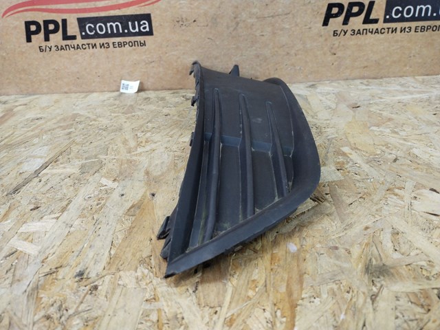 Решетка бампера переднего левая 6V0807367 VAG