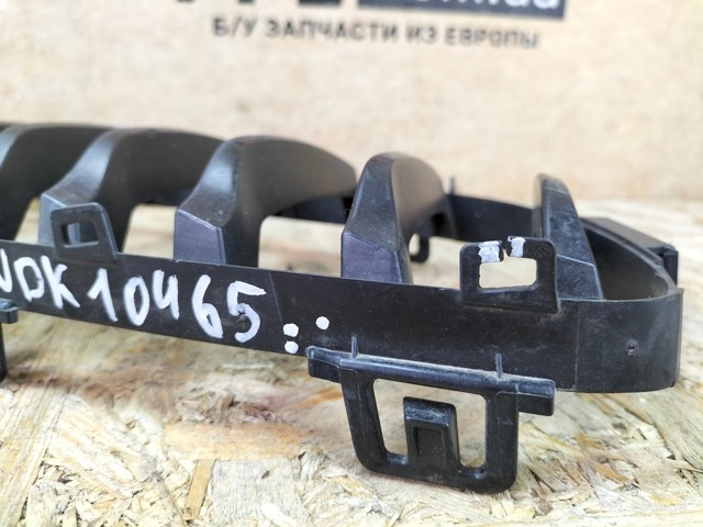 7294818 BMW Решетка радиатора правая купить в Одесса