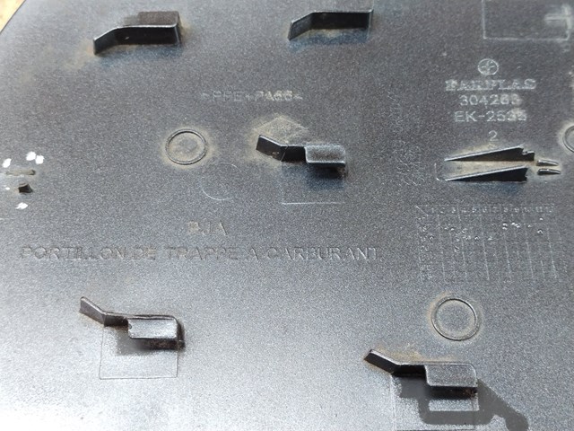 788309557R RENAULT Лючок бензобака (топливного бака) купить в Одесса