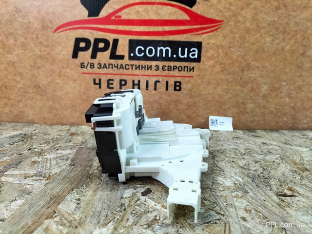 7C0843014CS VAG Замок двери боковой сдвижной правой купить в Харьков