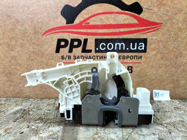 Замок и ручки (передней) двери 7C0843014CS VAG