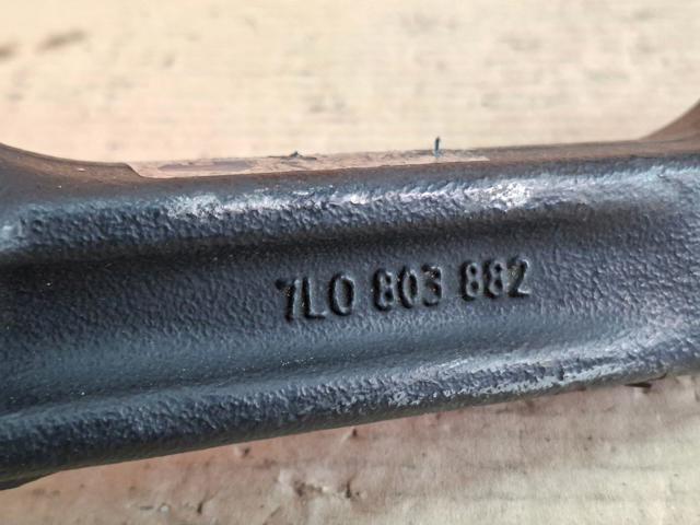 7L0803882 VAG Фаркоп купить в Каменское
