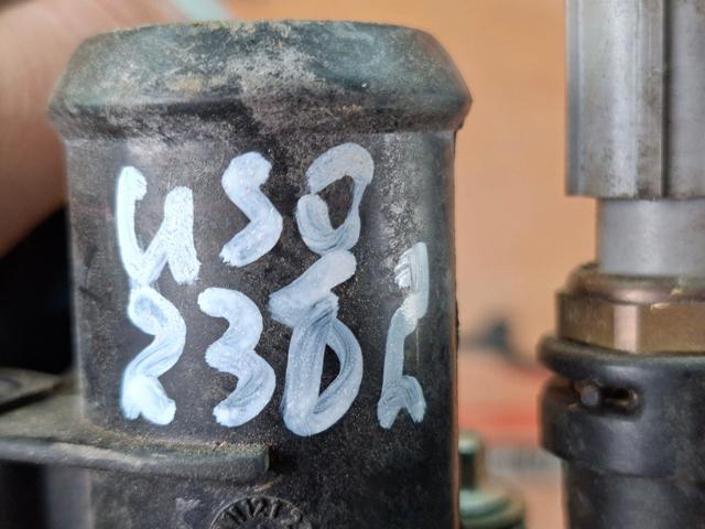 FORD 7M5G8K556AC Фланец системы охлаждения (тройник) в наличии Тернополь