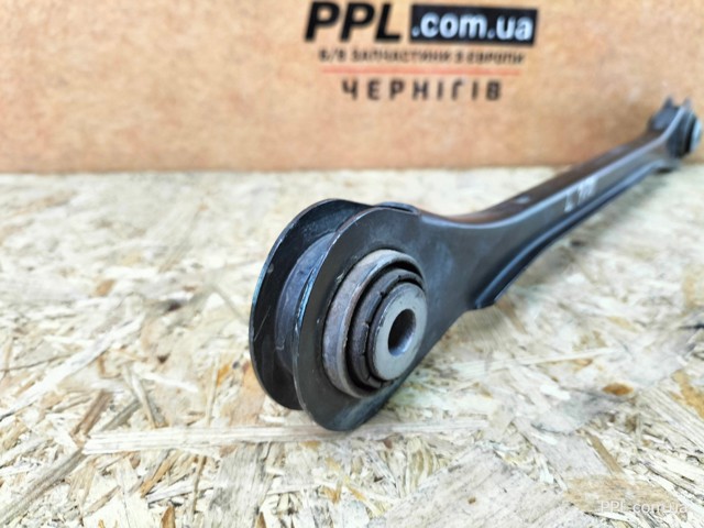 7P0501529 Тяга поперечная задней подвески купить Житомир