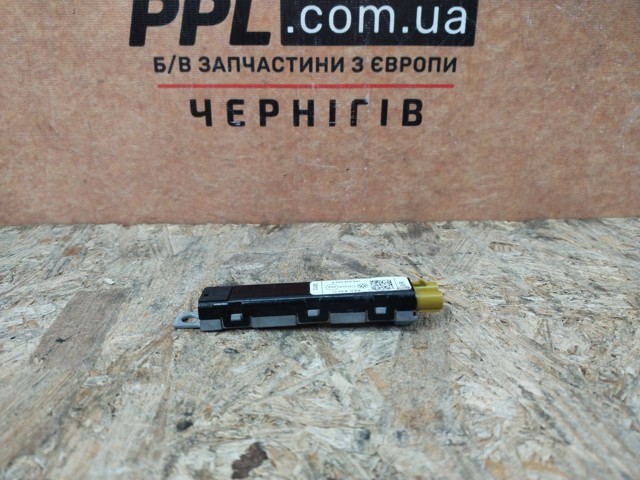 7P6035552P Усилитель сигнала антенны купить Украина