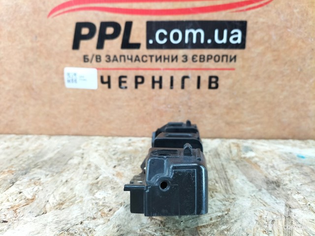 7P6807183F Направляющая переднего бампера левая купить Сумы