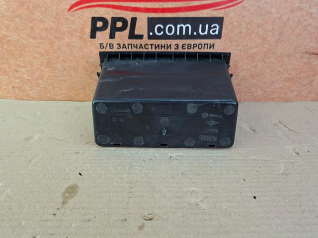 7P6863092 VAG купить в Украина