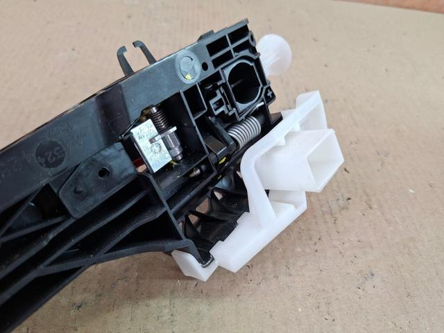 806065425R RENAULT купить в Николаев