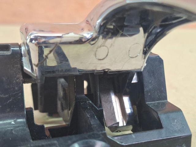80670JD08449 NISSAN Ручка двери передней внутренняя правая купить в Кривой Рог