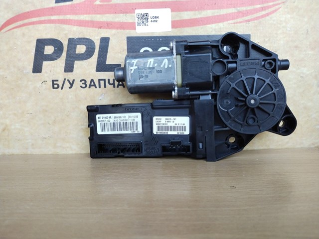 Привод электростеклоподъемника задний 807310004R RENAULT