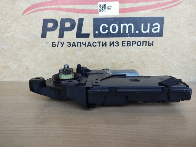 807310004R Мотор стеклоподъемника двери задней левой купить Черновцы