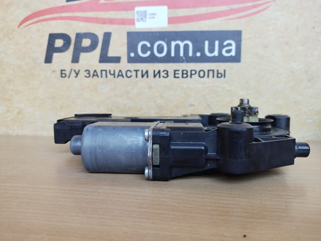 RENAULT 807310004R Мотор стеклоподъемника двери задней левой в наличии Каменское