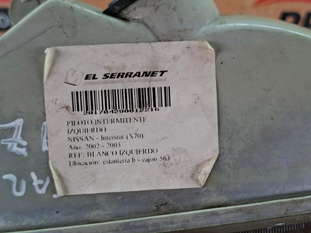 Левый фонарь указателя поворота 8200133631 RENAULT