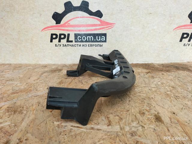 8200183758 RENAULT Кронштейн бампера переднего правый купить в Ирпень