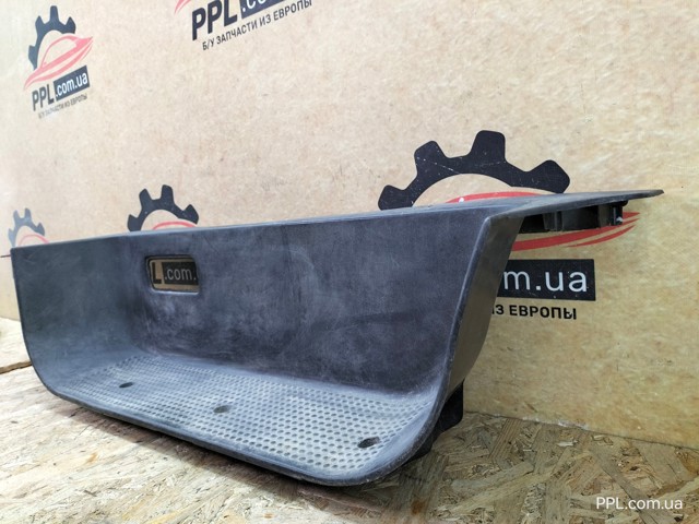 8200523989 RENAULT купить в Львов