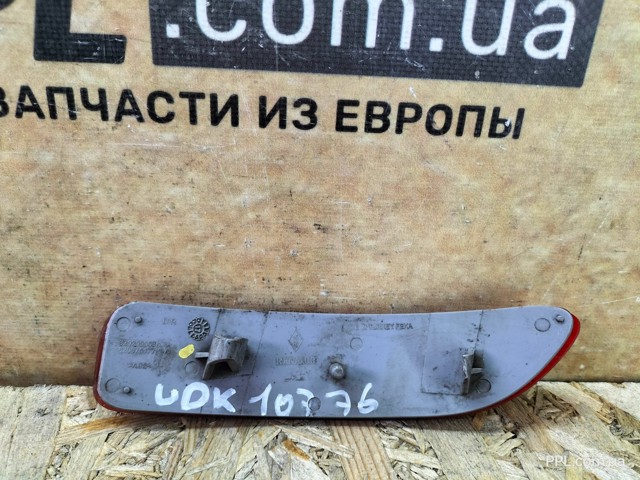 8200751778 RENAULT Правый катафот заднего бампера купить в Харьков
