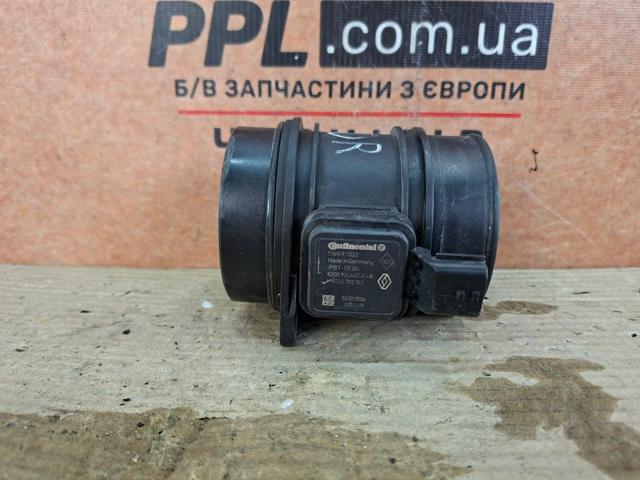 Датчик расхода воздуха Renault Scenic GRAND 3