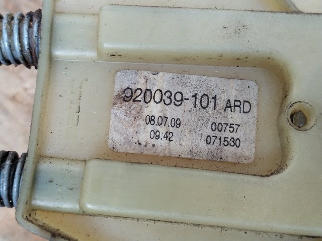 827200008R RENAULT Механизм стеклоподъемника двери задней правой купить в Ужгород