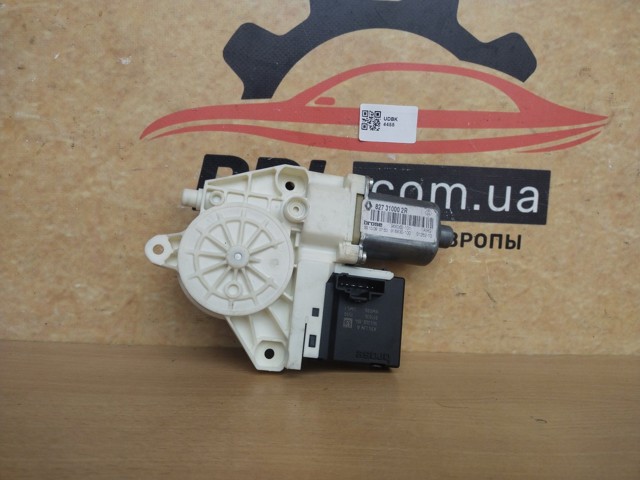 Моторчик стеклоподъемника двери задней, левой 827310002R RENAULT