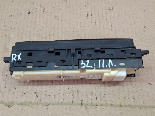 TOYOTA 8404048170 Кнопочный блок управления стеклоподъемником передний левый в наличии Черновцы