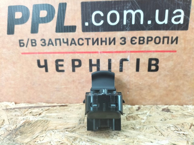 84139701 GM Кнопочный блок управления стеклоподъемником задний купить в Сумы