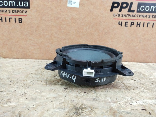 8616052330 TOYOTA Динамик передней двери купить в Винница