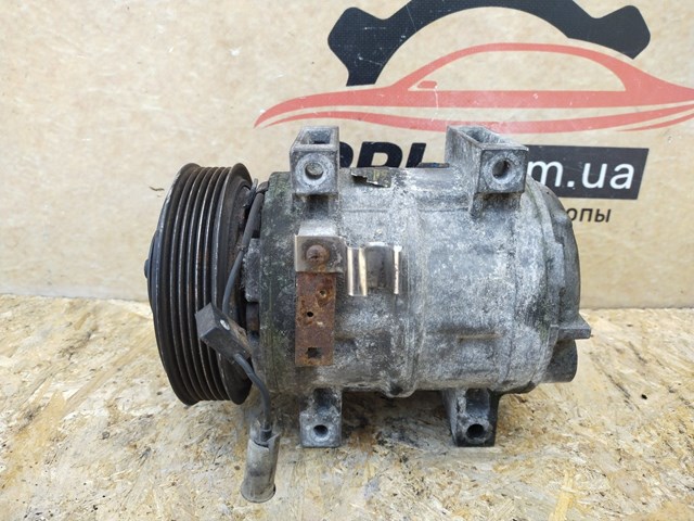 Компрессор системы кондиционирования 8708581 VOLVO