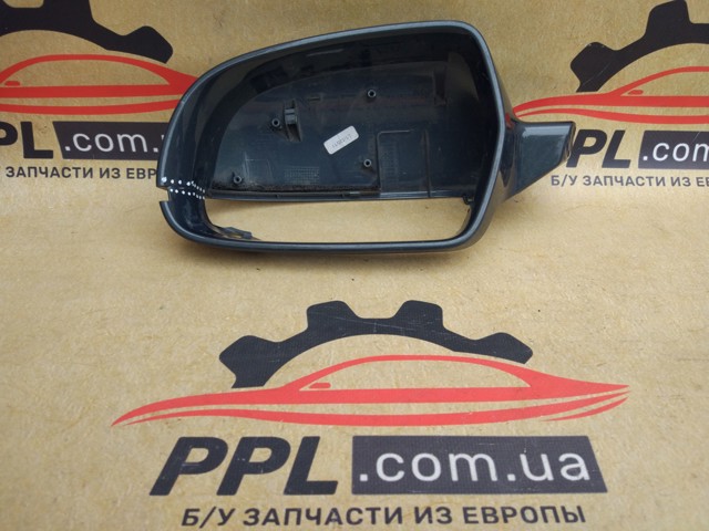 Накладка/крышка зеркала заднего вида, левая 8F0857527B VAG