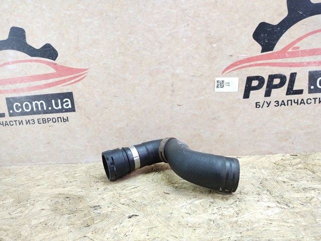VAG 8K0121101P Патрубок радиатора в наличии Черкассы