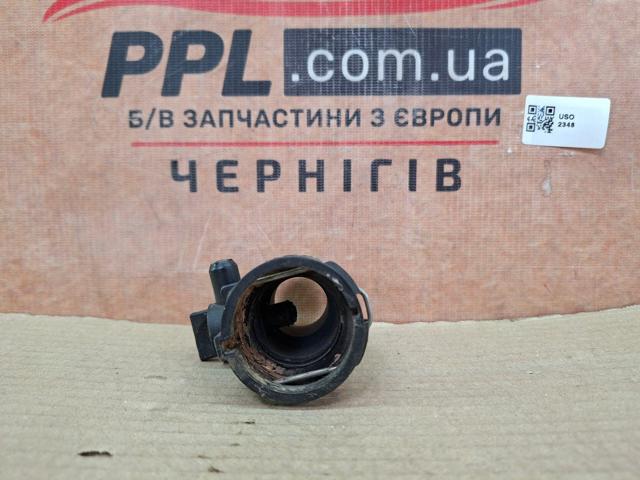 8K0122293F Фланец системы охлаждения (тройник) купить Хмельницкий