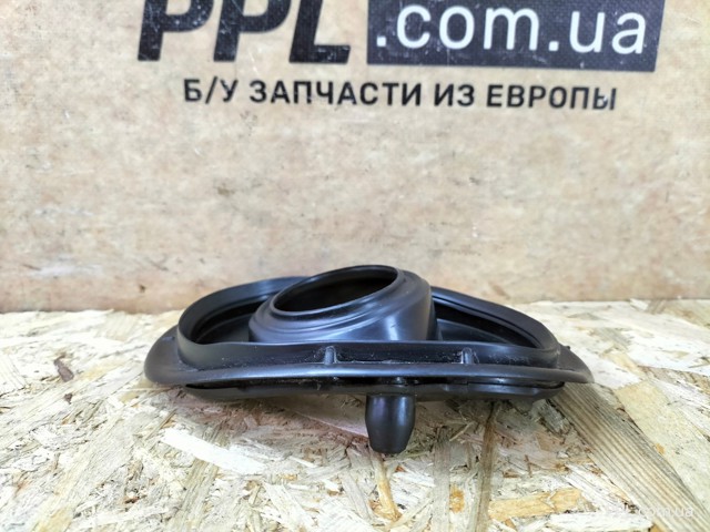 VAG 8K0809933C в наличии Черновцы