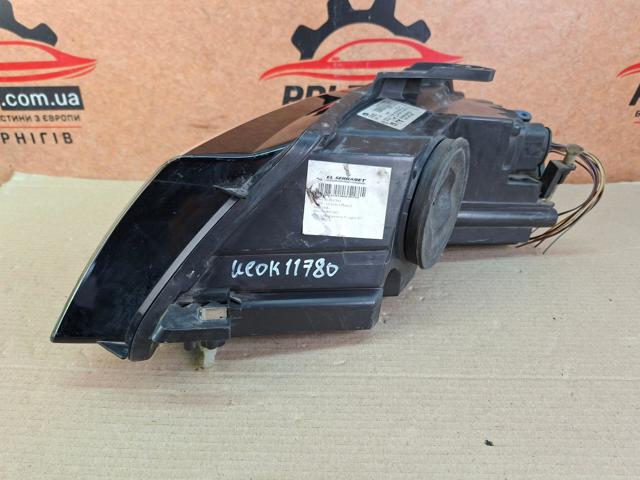 VAG 8P0941004AJ Фара правая в наличии Харьков