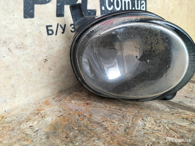 8T0941700 VAG Фара противотуманная правая купить в Харьков