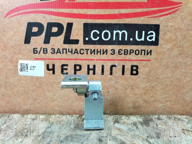8V0831402 VAG Петля двери передней правой купить в Винница