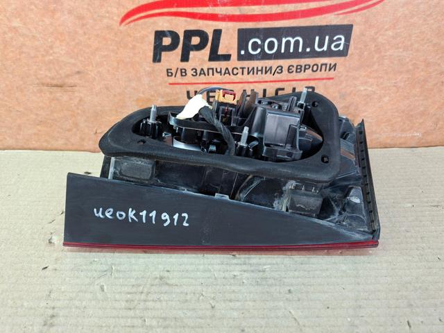 8V4945075 VAG Фонарь задний левый внутренний купить в Ровно