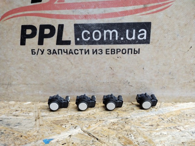 Датчик сигнализации парковки, парктроник, центральный 9261606 BMW