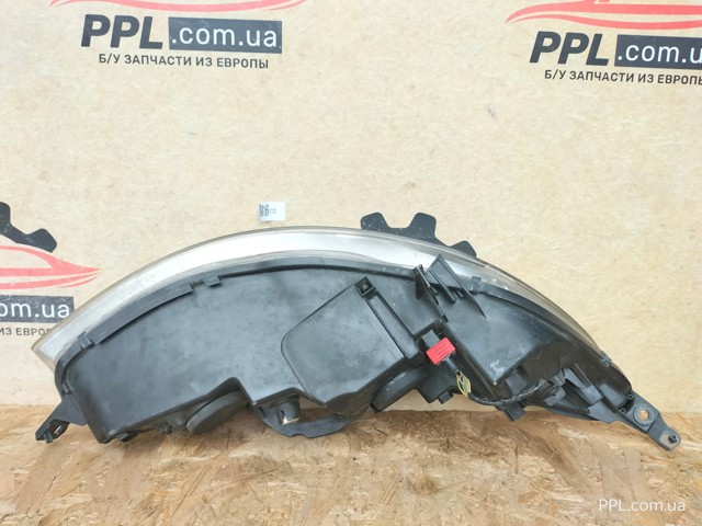 9660236180 PEUGEOT Левая фара купить в Кривой Рог