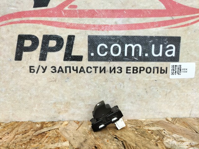 96762292ZD Кнопочный блок управления стеклоподъемником задний правый купить Ровно