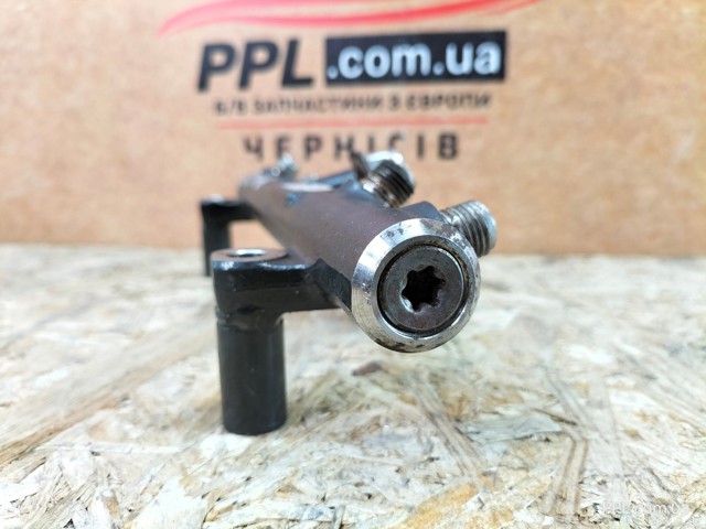 FORD 9681909680 Распределитель топлива (рампа) в наличии Житомир