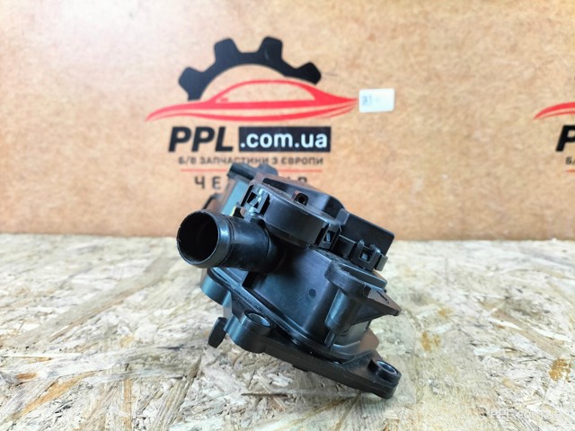 9688939180 PEUGEOT Крышка клапанная купить в Ирпень