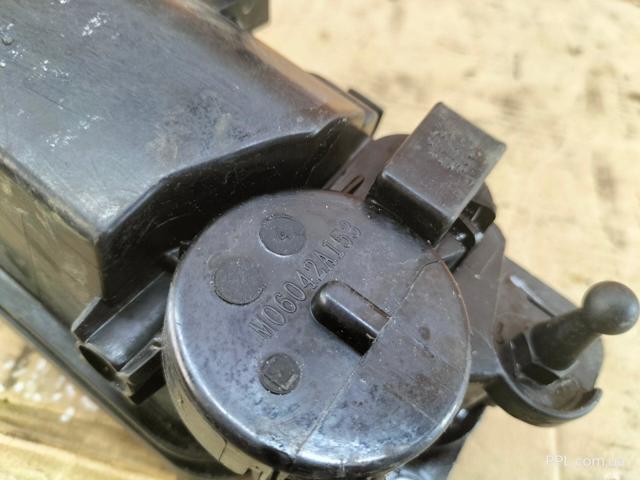 FORD 9689112980 Крышка клапанная в наличии Черкассы