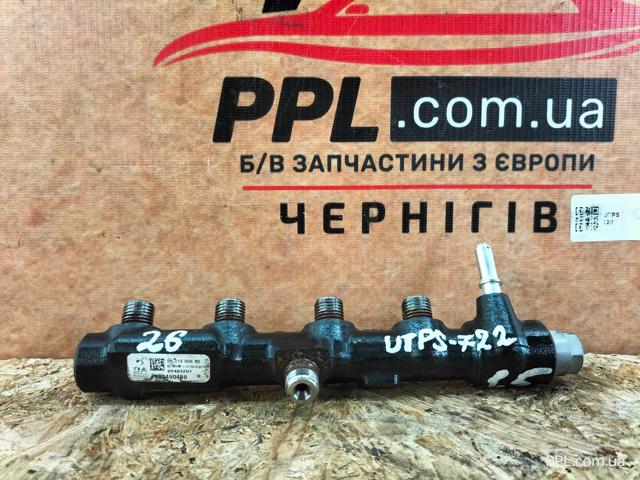 Распределитель топлива (рампа) 9821399680 PEUGEOT
