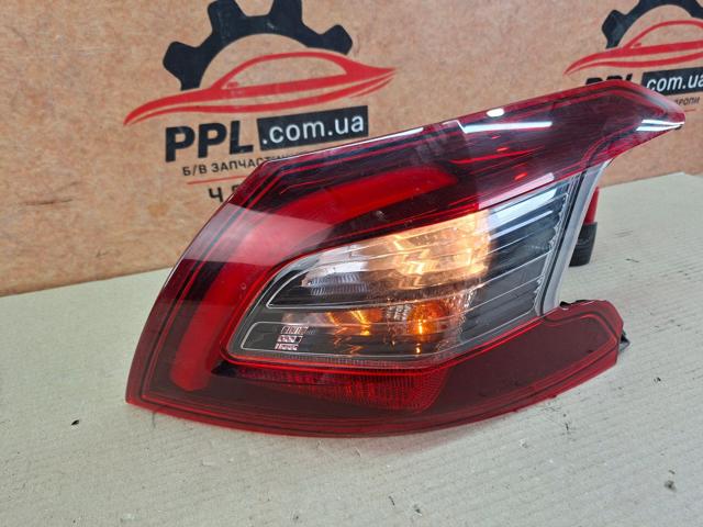9823728580 PEUGEOT Фонарь задний правый внешний купить в Николаев