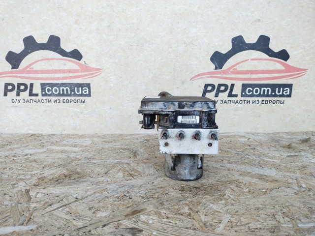 Блок управления ABS A0014462989 MERCEDES